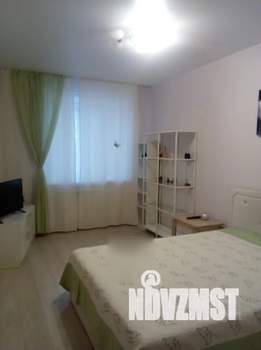 1-к квартира, посуточно, 42м2, 11/17 этаж