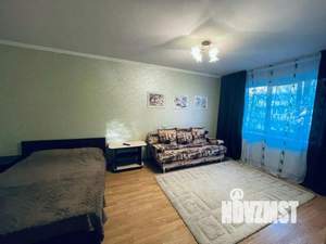 1-к квартира, посуточно, 33м2, 1/1 этаж