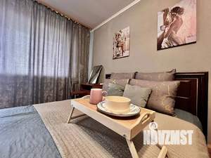 1-к квартира, посуточно, 48м2, 7/9 этаж