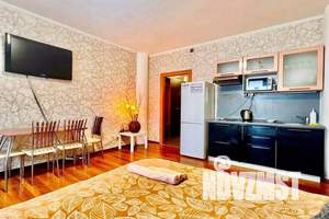 1-к квартира, посуточно, 40м2, 2/14 этаж