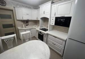 3-к квартира, на длительный срок, 66м2, 1/10 этаж