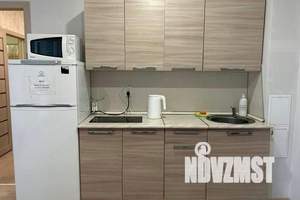 1-к квартира, посуточно, 35м2, 4/20 этаж