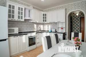 1-к квартира, посуточно, 37м2, 8/11 этаж