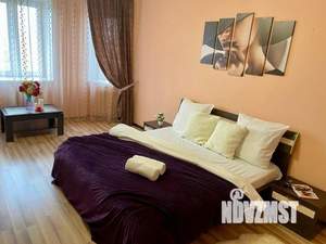 1-к квартира, посуточно, 56м2, 1/1 этаж