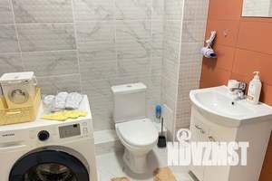 2-к квартира, посуточно, 43м2, 3/10 этаж