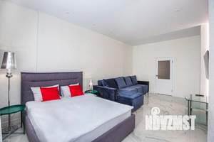 1-к квартира, посуточно, 50м2, 1/1 этаж