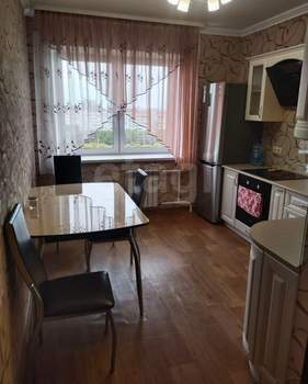 2-к квартира, на длительный срок, 59м2, 10/17 этаж