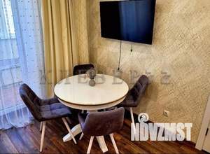 1-к квартира, на длительный срок, 42м2, 11/17 этаж