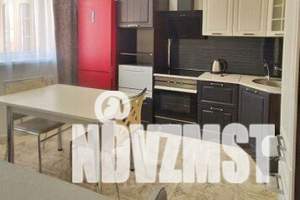 1-к квартира, посуточно, 44м2, 9/13 этаж