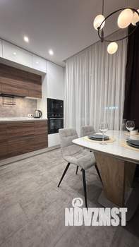 1-к квартира, посуточно, 33м2, 15/18 этаж