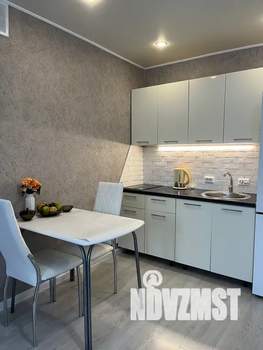 Студия квартира, посуточно, 32м2, 6/9 этаж