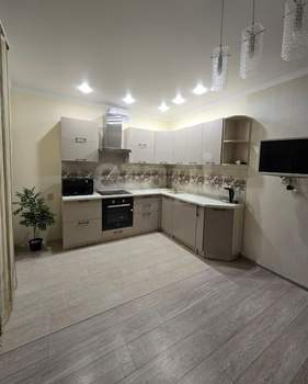 1-к квартира, на длительный срок, 56м2, 5/14 этаж