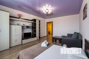 2-к квартира, посуточно, 63м2, 1/1 этаж