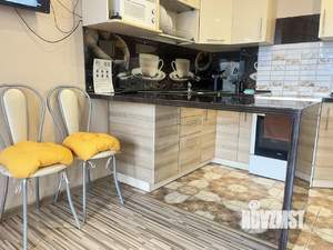 1-к квартира, посуточно, 35м2, 1/1 этаж