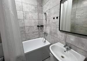 Студия квартира, на длительный срок, 25м2, 3/17 этаж