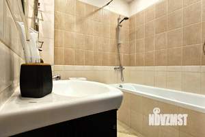 1-к квартира, посуточно, 52м2, 1/1 этаж