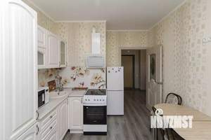 1-к квартира, на длительный срок, 40м2, 3/18 этаж