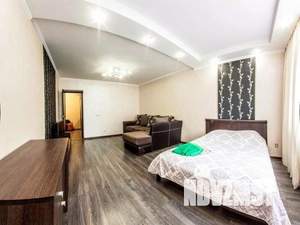 1-к квартира, посуточно, 50м2, 1/1 этаж