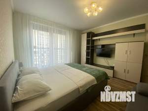 1-к квартира, посуточно, 40м2, 11/17 этаж