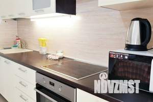 1-к квартира, посуточно, 38м2, 5/17 этаж