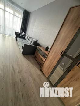 Студия квартира, посуточно, 30м2, 10/10 этаж
