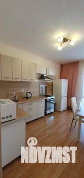 1-к квартира, посуточно, 44м2, 1/1 этаж