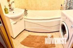 1-к квартира, посуточно, 37м2, 2/9 этаж