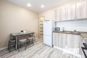 1-к квартира, посуточно, 39м2, 1/1 этаж