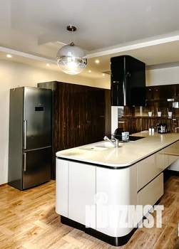 2-к квартира, посуточно, 78м2, 14/16 этаж