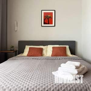 Студия квартира, посуточно, 35м2, 3/9 этаж