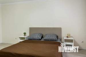 1-к квартира, посуточно, 40м2, 5/16 этаж