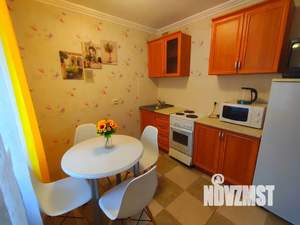 1-к квартира, посуточно, 46м2, 2/5 этаж