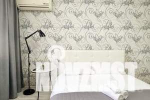 1-к квартира, посуточно, 40м2, 2/10 этаж