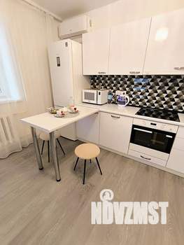 1-к квартира, посуточно, 40м2, 15/16 этаж