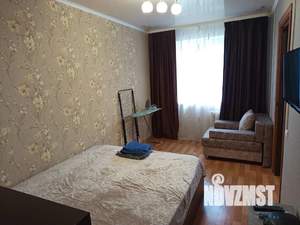 2-к квартира, посуточно, 38м2, 4/5 этаж