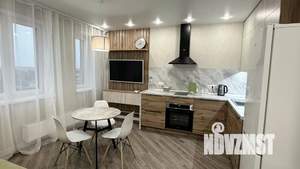 1-к квартира, посуточно, 41м2, 1/1 этаж