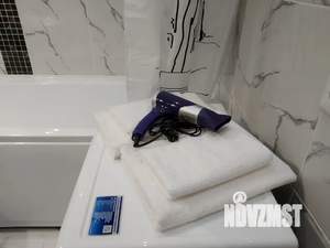 1-к квартира, посуточно, 40м2, 21/22 этаж