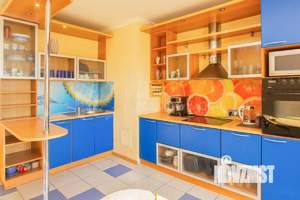 3-к квартира, вторичка, 100м2, 9/9 этаж