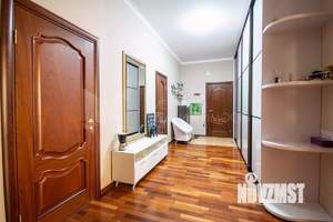 3-к квартира, вторичка, 134м2, 3/10 этаж