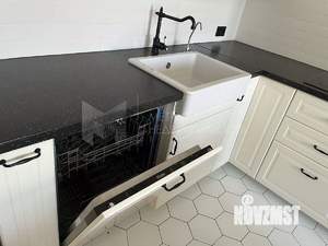 4-к квартира, вторичка, 79м2, 10/10 этаж