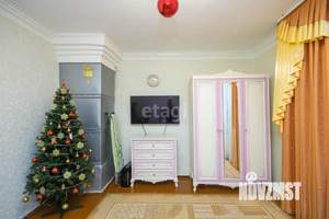 2-к квартира, вторичка, 61м2, 1/2 этаж