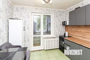 2-к квартира, вторичка, 54м2, 1/5 этаж