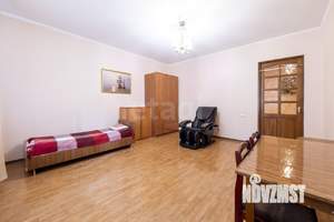 5-к квартира, вторичка, 243м2, 5/10 этаж