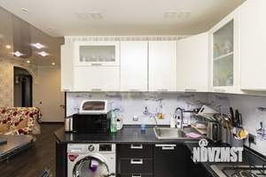 2-к квартира, вторичка, 56м2, 3/5 этаж