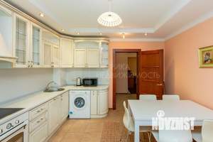 3-к квартира, вторичка, 92м2, 10/10 этаж