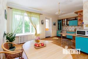 4-к квартира, вторичка, 152м2, 4/9 этаж