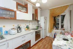 3-к квартира, вторичка, 62м2, 10/12 этаж