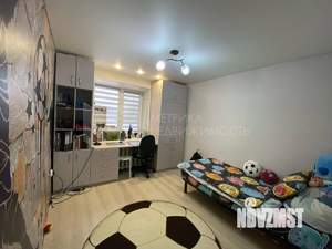 4-к квартира, вторичка, 76м2, 1/9 этаж