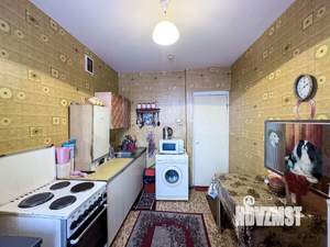 3-к квартира, вторичка, 60м2, 9/9 этаж