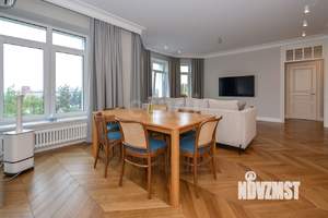 2-к квартира, вторичка, 110м2, 4/7 этаж